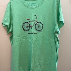 NWOT Life Is Good Women's Crusher-Lite Tee in Green XL